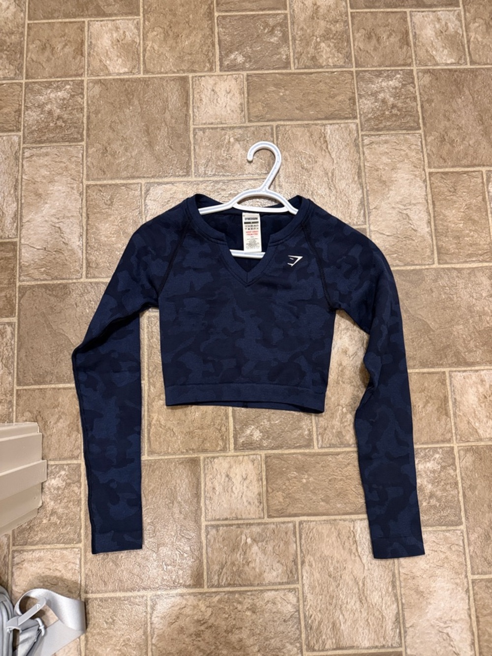 GYMSHARK Adapt blue camo crop top. NWT Size Small